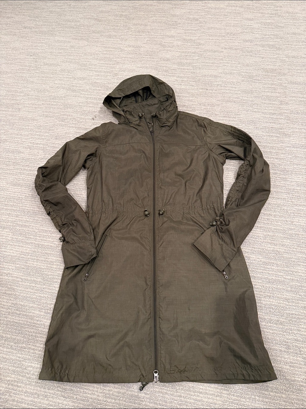 Lucy Women's Hooded Long Packable Raincoat in Olive